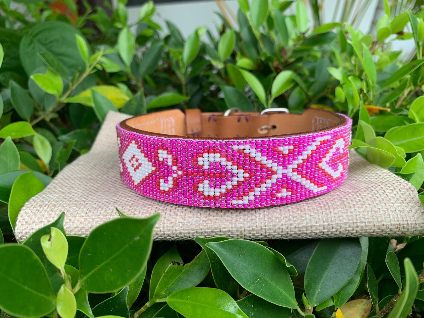 Beaded leather dog collar Pink beaded dog collar Dog collar for girl