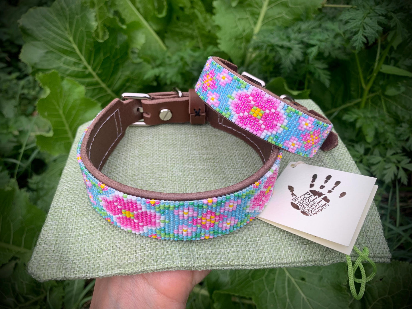 Beaded leather dog collar Unique dog collar Flower dog collar Gift dog collar Dog collar for girl Pink dog collar