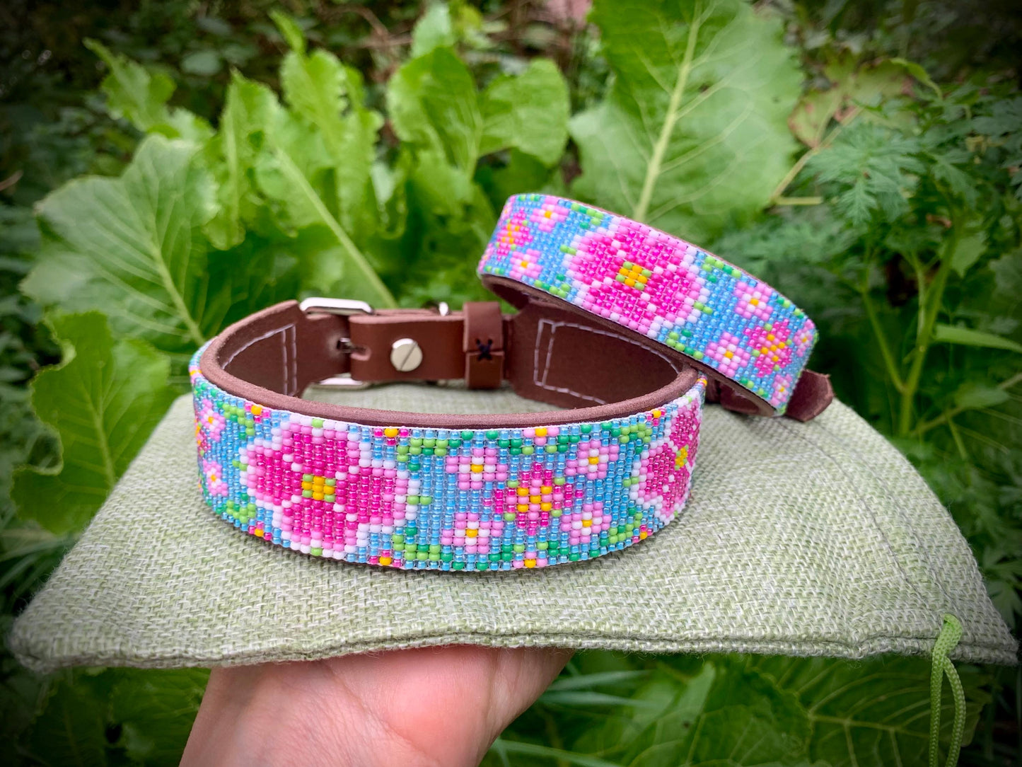Beaded leather dog collar Unique dog collar Flower dog collar Gift dog collar Dog collar for girl Pink dog collar