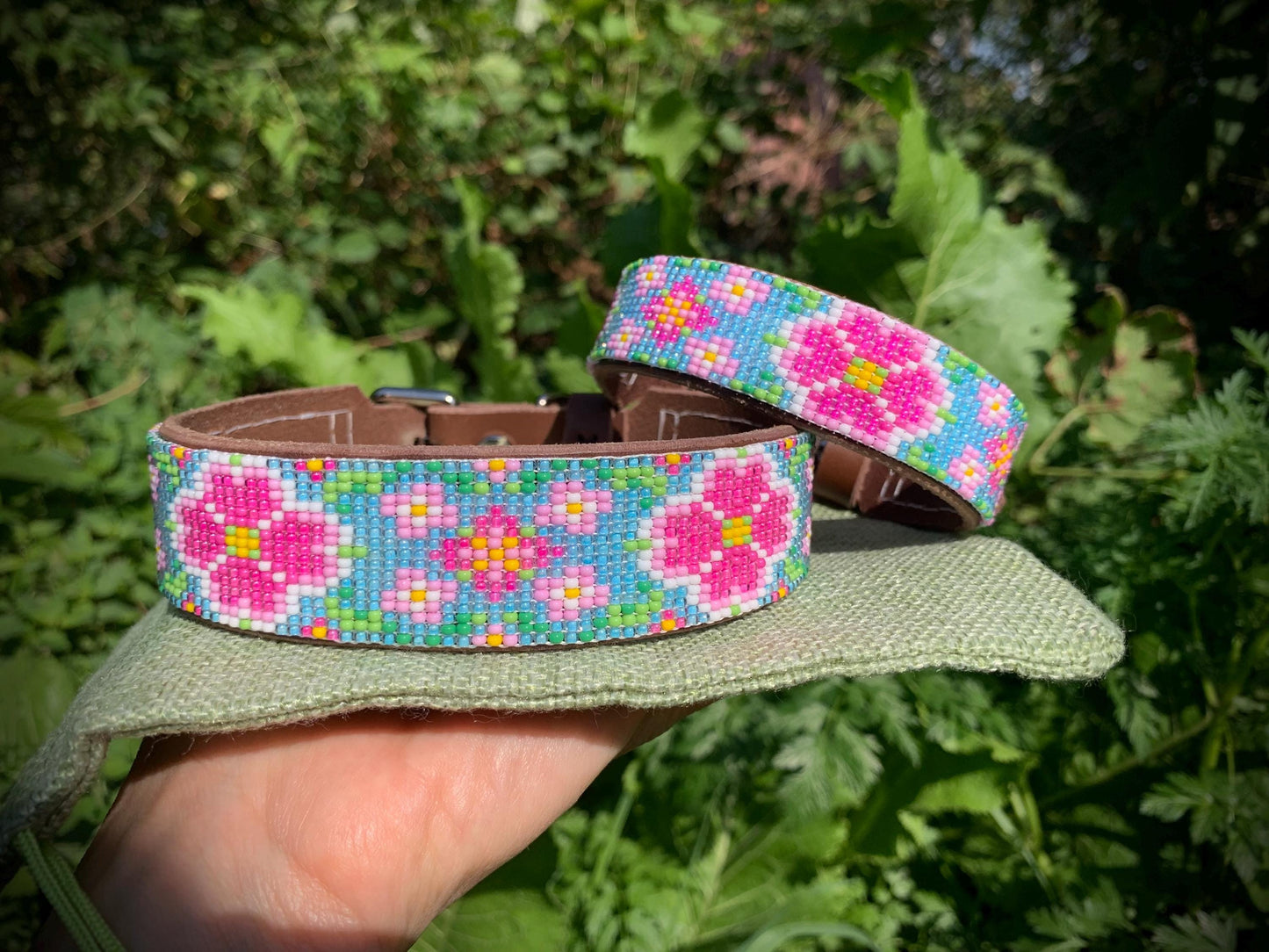 Beaded leather dog collar Unique dog collar Flower dog collar Gift dog collar Dog collar for girl Pink dog collar